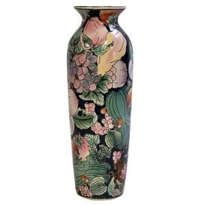 Chinese Vintage Chinoiserie 'Empire Collection' Vase Handpainted Canton Province